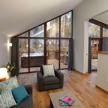 Blackwood Forest Cabins - Forest Holidays Popham Luaran gambar